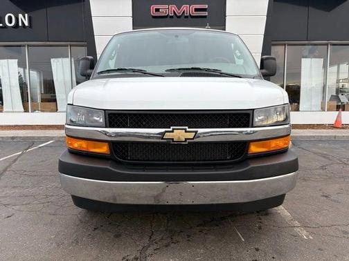 2024 Chevrolet Express 2500 Work Van