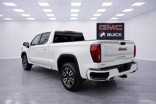 Summit White 2023 GMC Sierra 1500 AT4