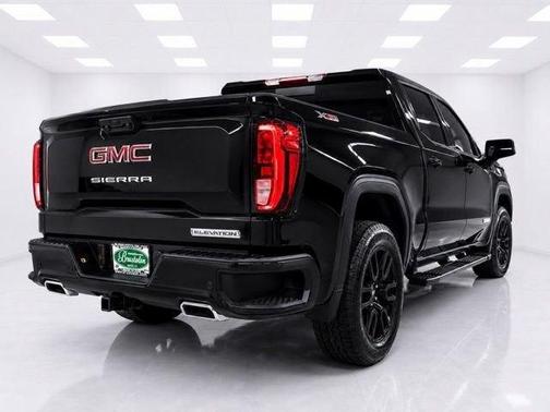 Black 2025 GMC Sierra 1500 Elevation