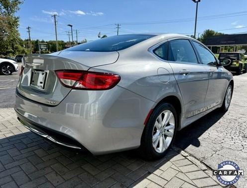 2015 Chrysler 200 Limited