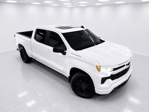 White 2025 Chevrolet Silverado 1500 RST