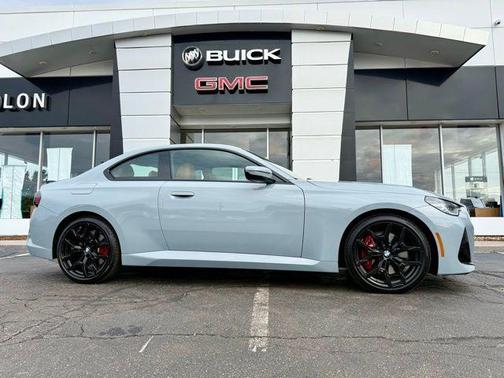 2025 BMW 230 i xDrive