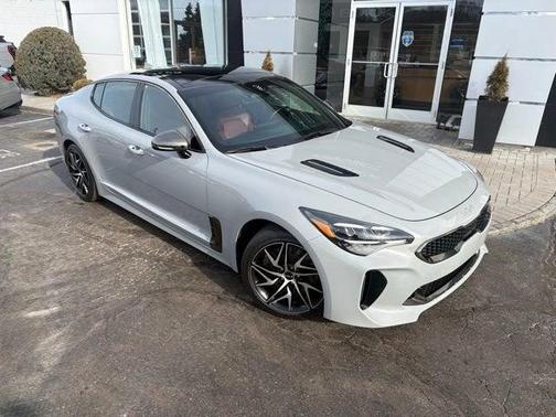 2022 Kia Stinger GT-Line