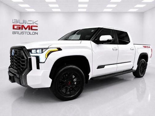 Pearl 2024 Toyota Tundra Hybrid Platinum
