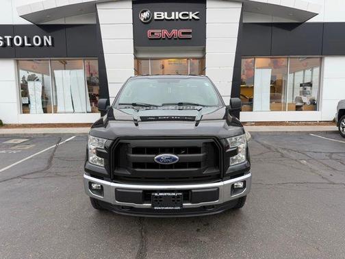 Tuxedo Black Metallic 2015 Ford F-150 XL
