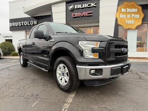 Tuxedo Black Metallic 2015 Ford F-150 XL