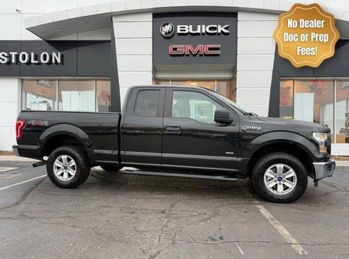 Tuxedo Black Metallic 2015 Ford F-150 XL