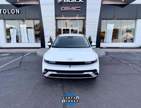 2025 Hyundai IONIQ 5 SE