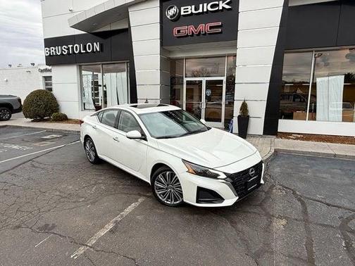 2024 Nissan Altima 2.5 SL