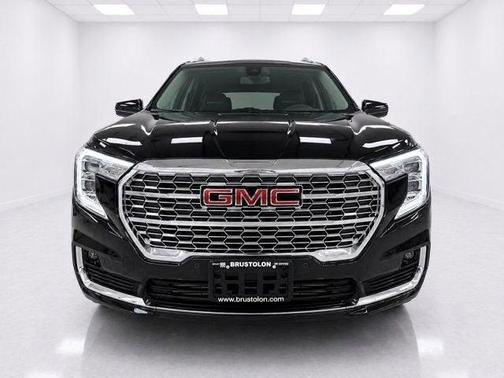 Ebony Twilight Metallic 2023 GMC Terrain Denali