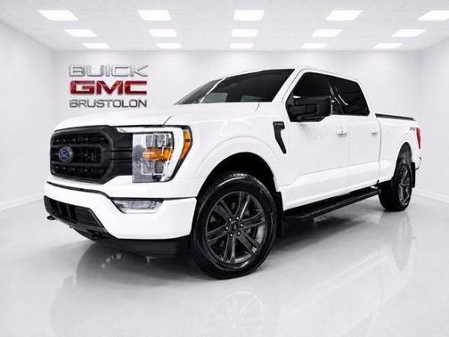 Oxford White 2023 Ford F-150 XLT