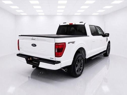Oxford White 2023 Ford F-150 XLT