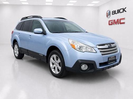 Ice Silver Metallic 2014 Subaru Outback 2.5i Premium