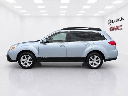 Ice Silver Metallic 2014 Subaru Outback 2.5i Premium