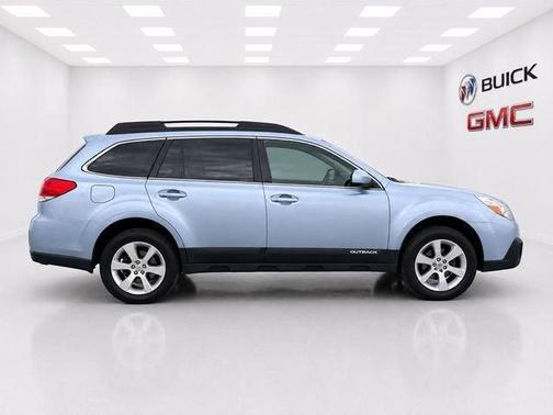 Ice Silver Metallic 2014 Subaru Outback 2.5i Premium