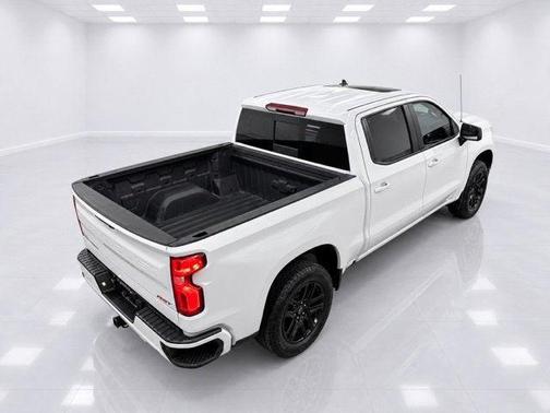 Summit White 2025 Chevrolet Silverado 1500 RST