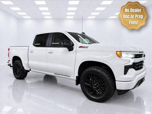 Summit White 2025 Chevrolet Silverado 1500 RST