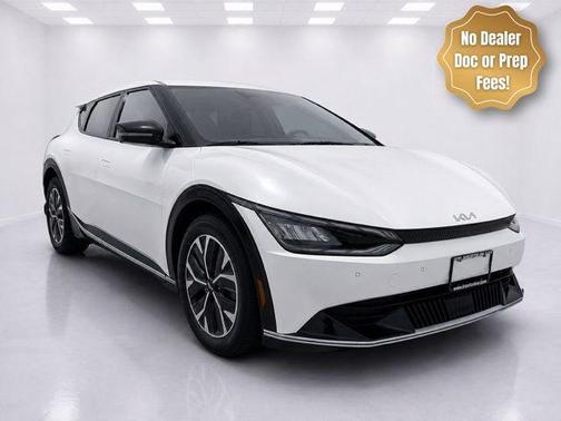 Snow White Pearl 2024 Kia EV6 Wind