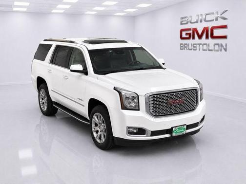 Summit White 2015 GMC Yukon XL Denali