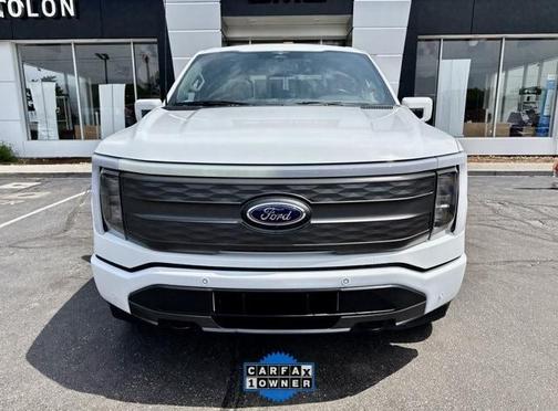 2023 Ford F-150 Lightning LARIAT