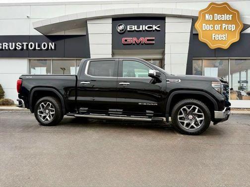 Onyx Black 2022 GMC Sierra 1500 SLT