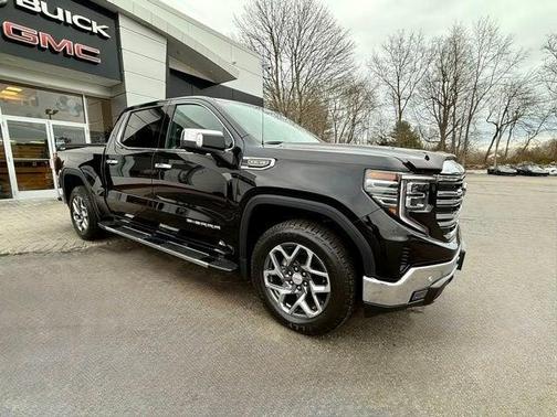 2022 GMC Sierra 1500 SLT