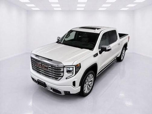 White Frost Tri-Coat 2025 GMC Sierra 1500 Denali
