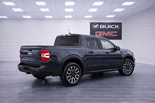 2023 Ford Maverick Lariat