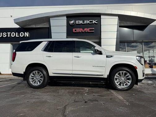 2022 GMC Yukon SLT