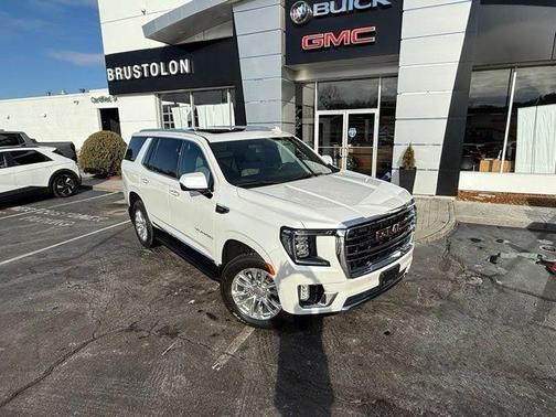 2022 GMC Yukon SLT