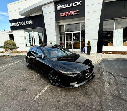 2025 Mazda Mazda3 AWD w/Premium Package