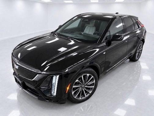 Stellar Black Metallic 2024 Cadillac LYRIQ Sport