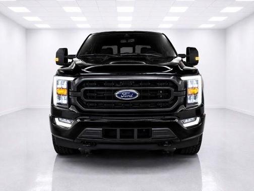 Agate Black Metallic 2023 Ford F-150 XLT