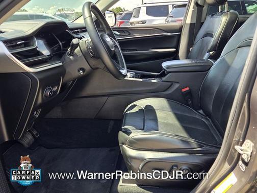 Baltic Gray Metallic Clearcoat 2022 Jeep Grand Cherokee Limited