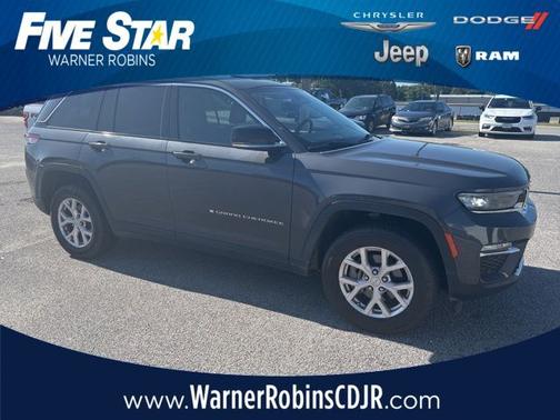 Baltic Gray Metallic Clearcoat 2022 Jeep Grand Cherokee Limited