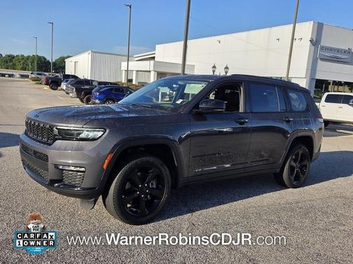 Baltic Gray Metallic Clearcoat 2023 Jeep Grand Cherokee L Limited