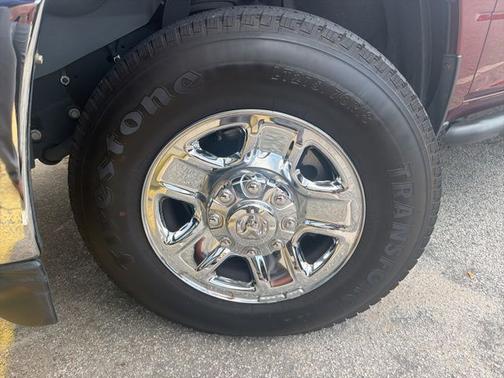 Delmonico Red Pearlcoat 2022 RAM 2500 Tradesman