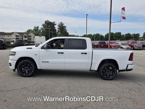 Bright White Clearcoat 2026 RAM 1500 Big Horn/Lone Star