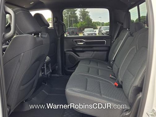 Bright White Clearcoat 2026 RAM 1500 Big Horn/Lone Star