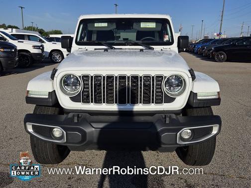 Bright White Clearcoat 2024 Jeep Wrangler Sahara