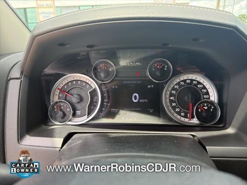 Brilliant Black Crystal Pearlcoat 2016 RAM 1500 Sport
