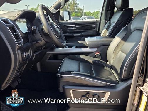 Diamond Black 2025 RAM 1500 Laramie