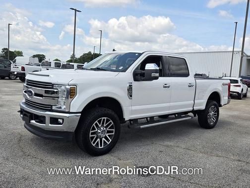 White Platinum Clearcoat Metallic 2019 Ford F-250 Lariat
