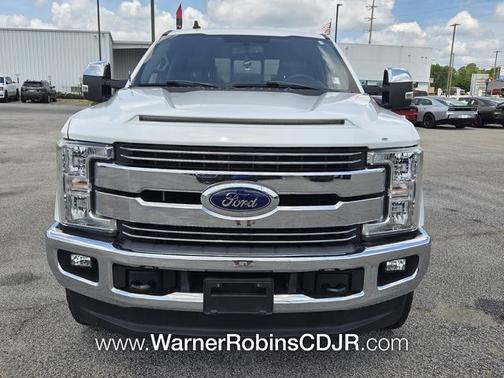 White Platinum Clearcoat Metallic 2019 Ford F-250 Lariat