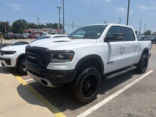 Bright White Clearcoat 2020 RAM 1500 Rebel