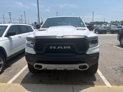 Bright White Clearcoat 2020 RAM 1500 Rebel