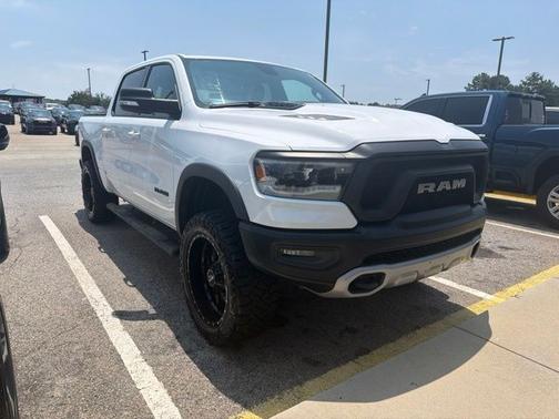 Bright White Clearcoat 2020 RAM 1500 Rebel