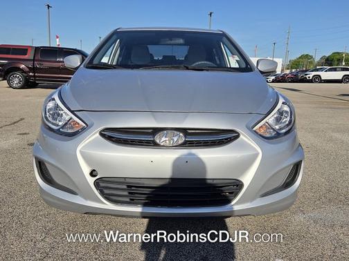 Silver Metallic 2016 Hyundai Accent SE