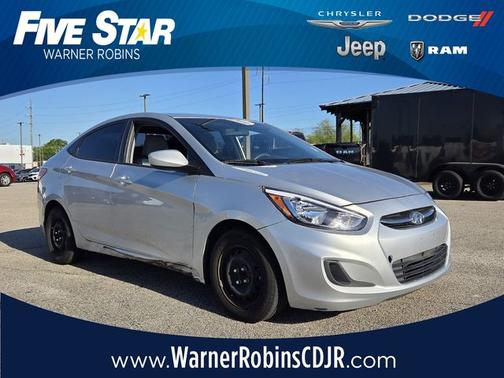 Silver Metallic 2016 Hyundai Accent SE