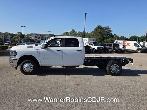 Bright White Clearcoat 2026 RAM 3500 Tradesman